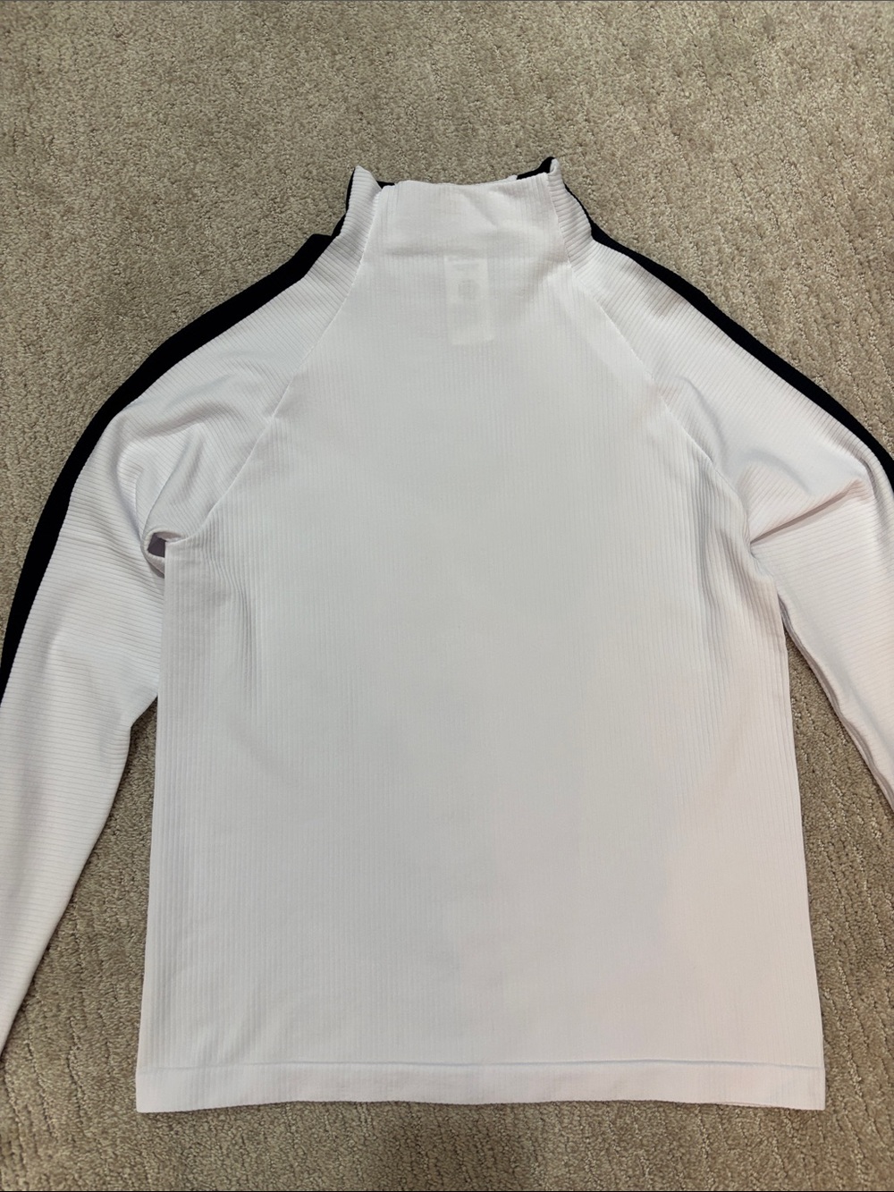 Athleta top - Picture 2 of 5